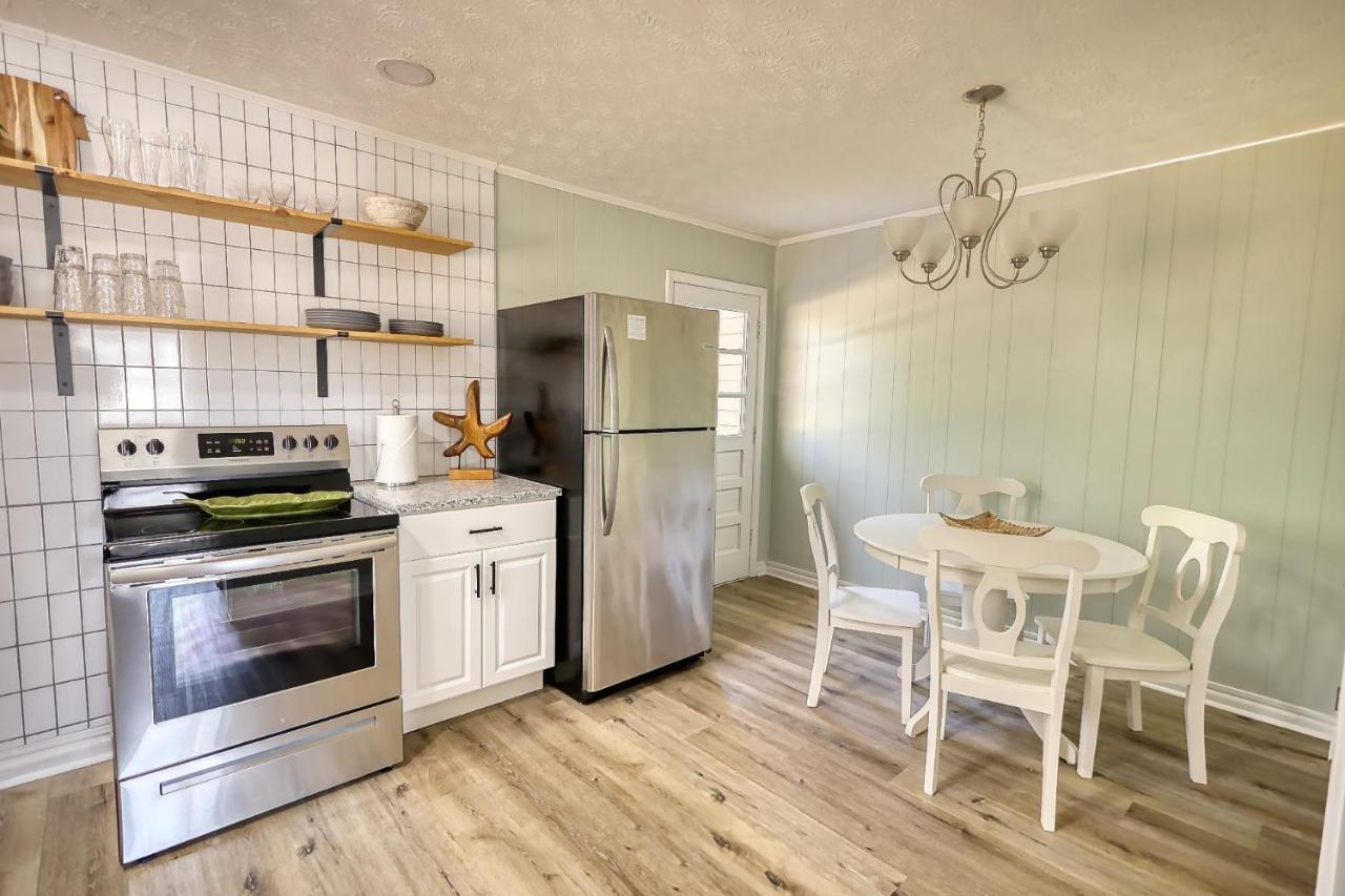 Coastal Cottage 1/2 Mile From Covington Square Exterior foto